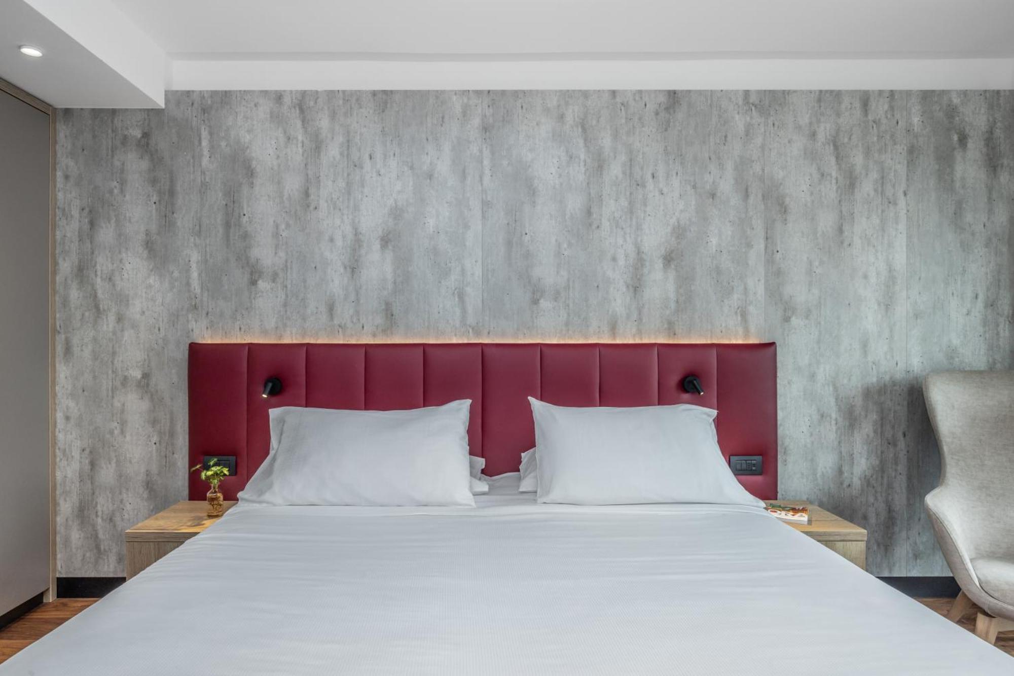 Garda Suite Hotel - Tonelli Hotels ริวาเดลการ์ดา ภายนอก รูปภาพ
